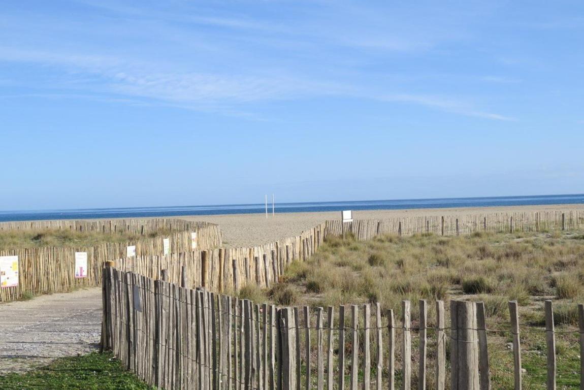 studio 3 personnes accès direct plage - parking privé - 3TVP30 Le Barcarès Exterior foto